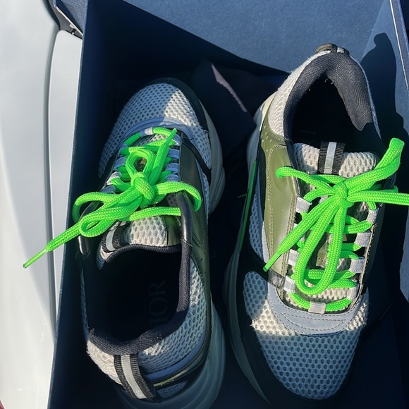 Dior B22 - Picture 2 of 8